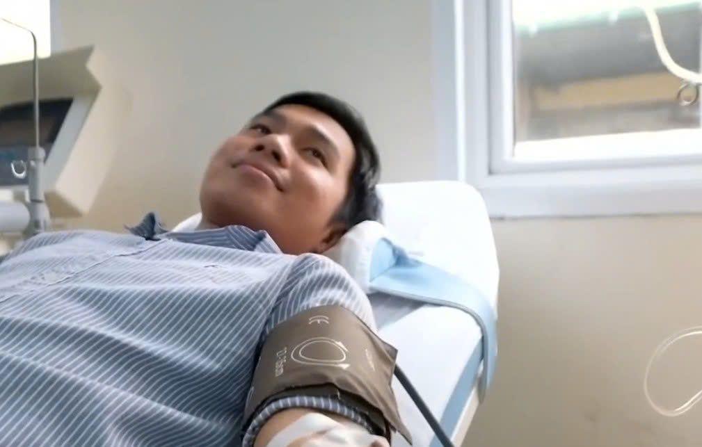 Không phải ai cũng có thể làm được những điều vĩ đại, nhưng mỗi người chúng ta đều có thể làm được những việc nhỏ bé với trái tim vĩ đại 