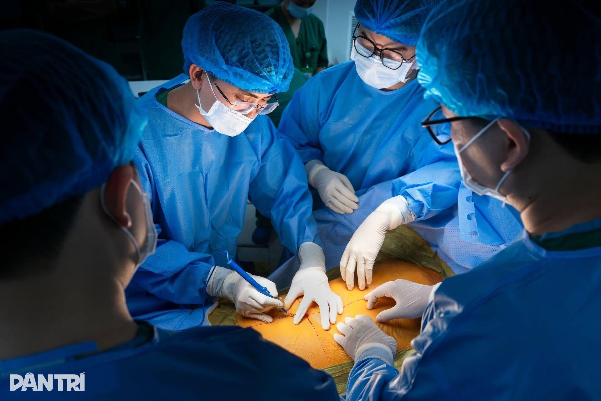 Công ty Cổ phần Medcomtech trân trọng chúc mừng thành công của ca lấy và ghép đa tạng từ người hiến chết não tại Bệnh viện Đa khoa Xanh Pôn ngày 14/7/2026